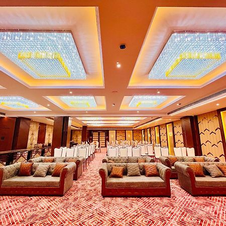 Hotel Ekas Lucknow Exterior foto