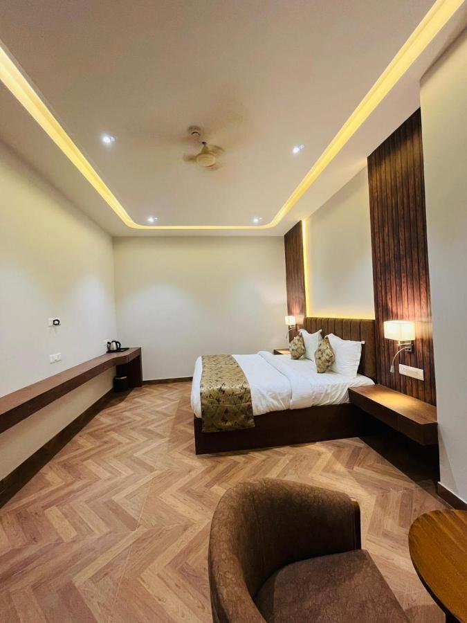 Hotel Ekas Lucknow Exterior foto
